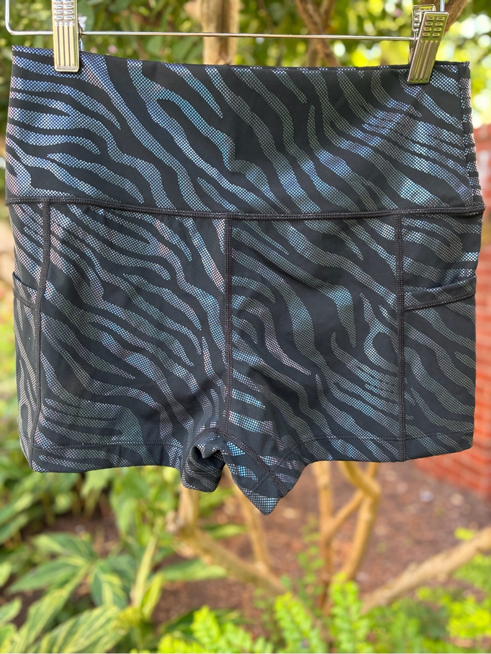 CVG CONSTANTLY VARIED GEAR "Iridescent Zebra" High Waist Workout Shorts Size S - Picture 3 of 5